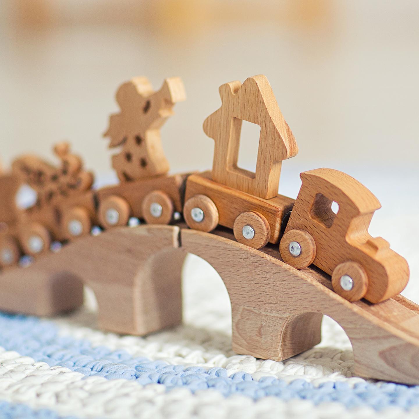 Petit train en bois