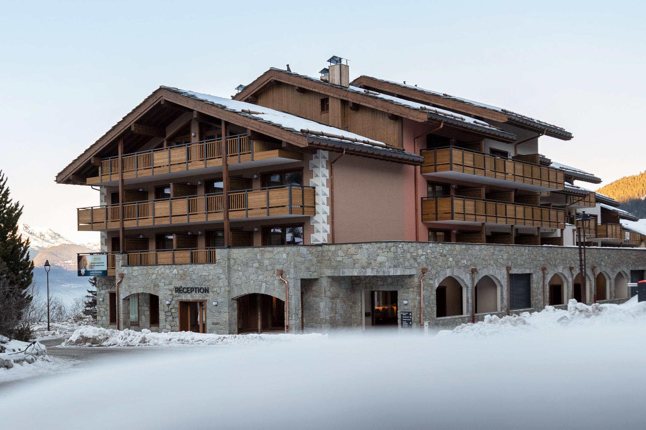 Hôtel Akoya - Extérieur en fin de journée