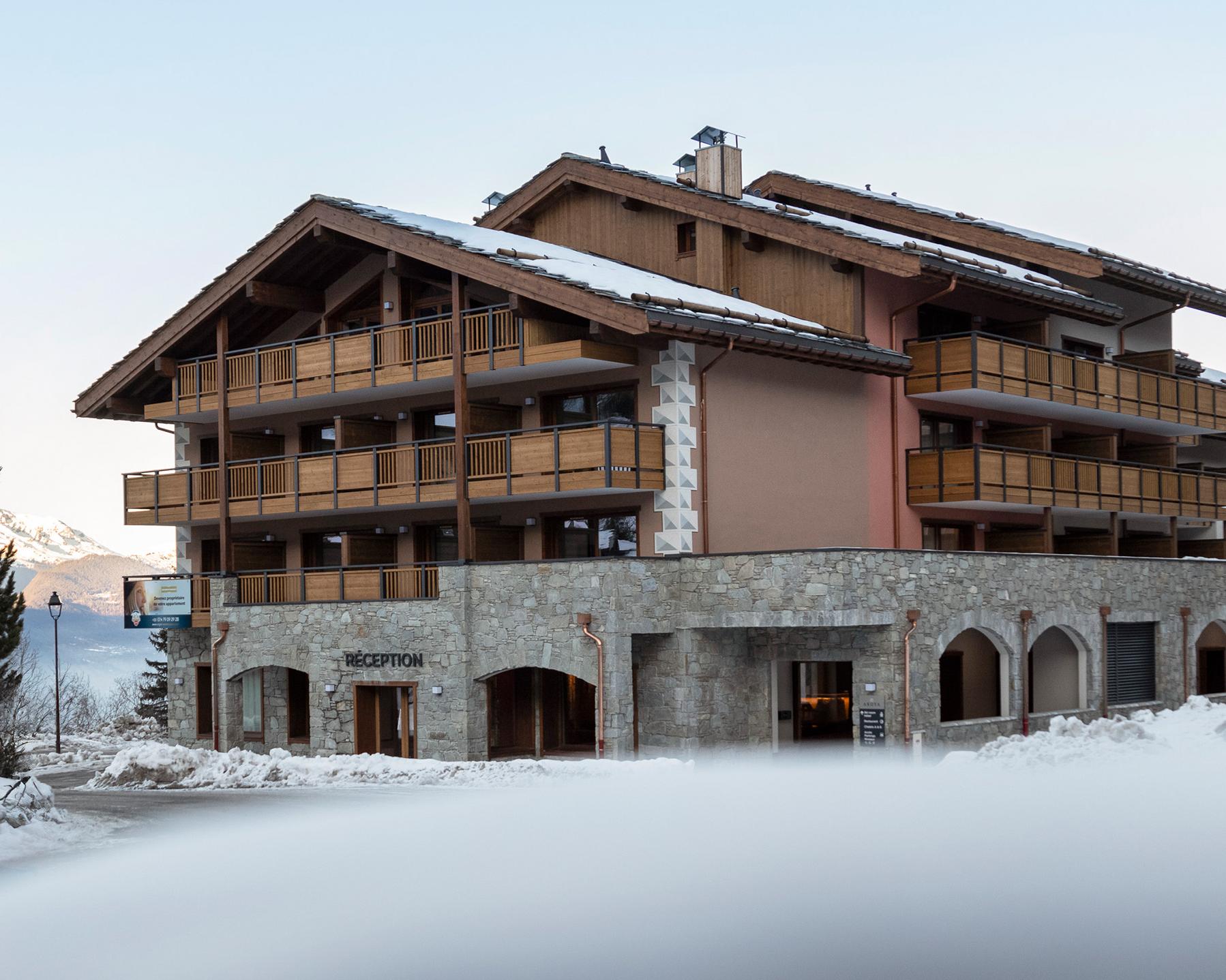 Hôtel Akoya - Extérieur en fin de journée